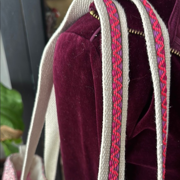 ✨America & Beyond Sequin & Woven Tote Bag✨ - Picture 4 of 14